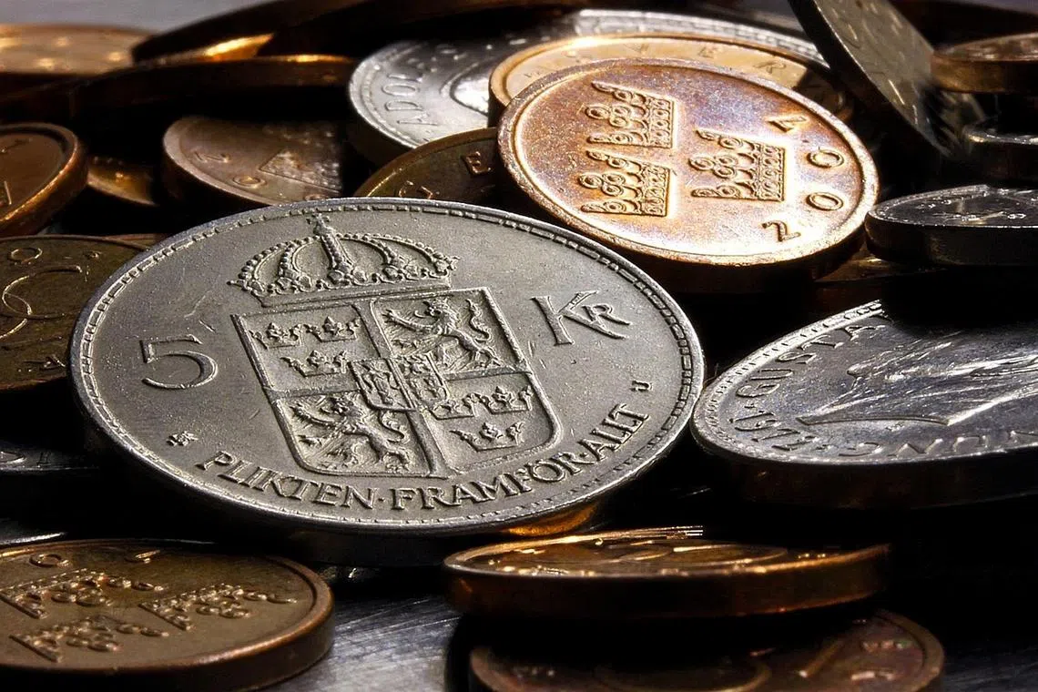 Over the last decade, however, the Swedish crown has lost around 30 per cent of its value against the euro.