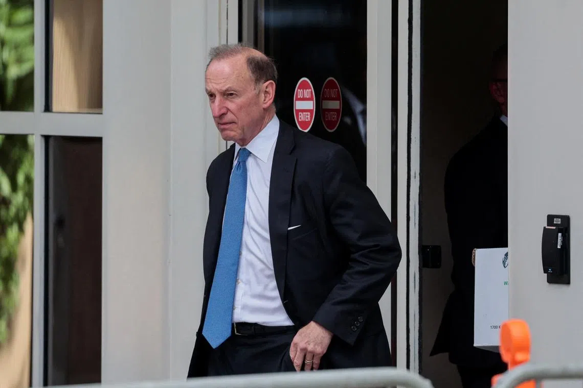 Attorney Abbe Lowell walks outside the federal court on the day of Hunter Biden's trial on criminal gun charges, in Wilmington, Delaware, U.S., June 10, 2024. REUTERS/Hannah Beier/File Photo