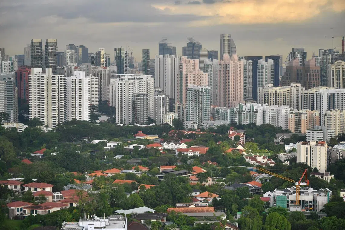 Generic photos of private property such as landed houses and condominium as seen from Dawson Road on January 5, 2022. Can be used for property, economy stories. Generic pics of property and environment