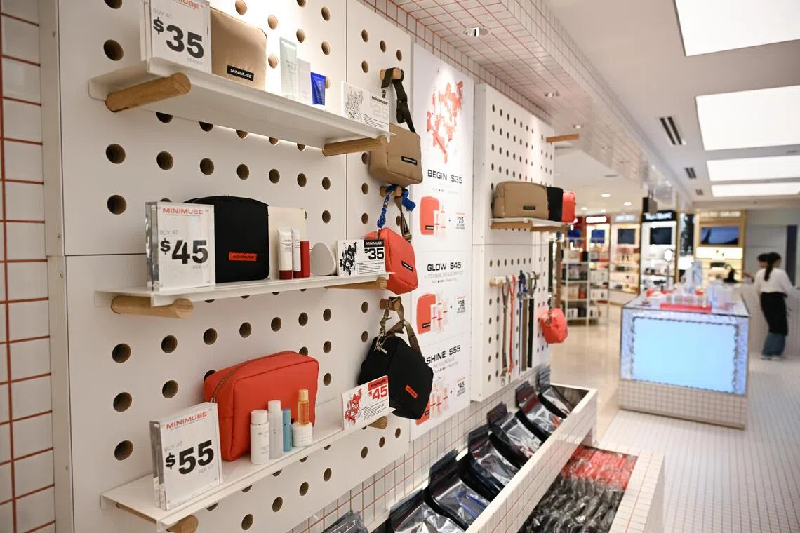 Minimuse beauty-sampling corner at Metro Paragon is a “try first, decide later” shopping concept that de-risks buying the high-priced of purchases at conventional beauty counters.
