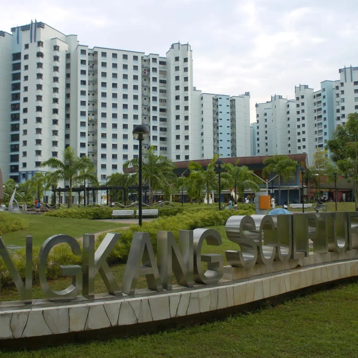 Sengkang Sculpture Park in 2008. Sengkang GRC’s Ms He Ting Ru and her team worked with residents and young people to co-design improvements to the park, creating shared projects bringing diverse groups together.
