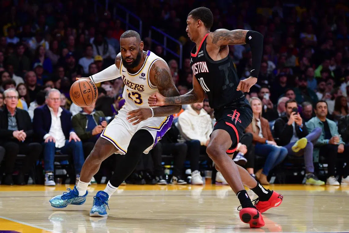Los Angeles Lakers star LeBron James has shown no signs of slowing down despite turning 39 on Dec 30, 2023.