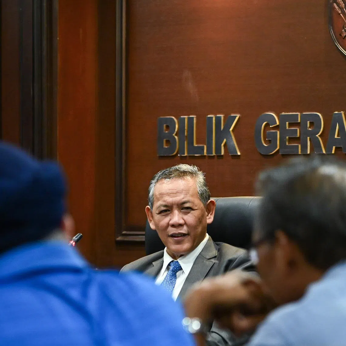 All 14 assemblymen from UMNO withdrew support for Negeri Sembilan’s  on April 27.