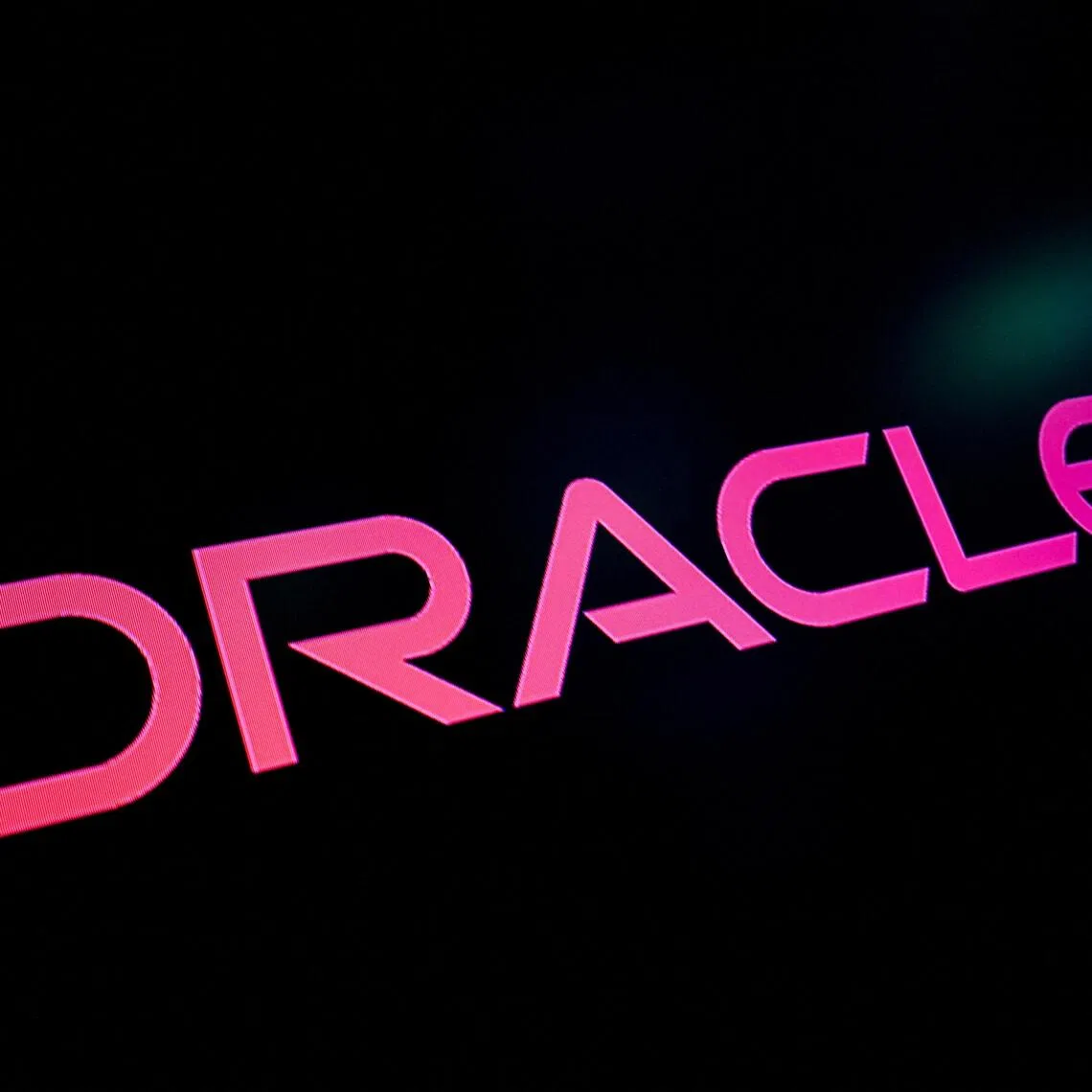 Oracle shares fell 11 per cent on Dec 11, while a measure of Oracle’s credit risk reached a fresh 16-year high.