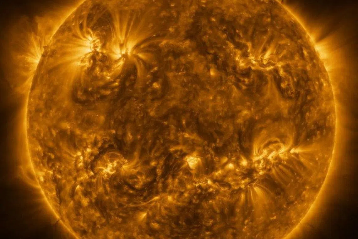 FILE PHOTO: The sun as seen by the Solar Orbiter spacecraft in extreme ultraviolet light in this mosaic of 25 individual images taken on March 7, 2023, by the high resolution telescope of the Extreme Ultraviolet Imager (EUI) instrument. Taken at a wavelength of 17 nanometers, in the extreme ultraviolet region of the electromagnetic spectrum, this image reveals the sun's upper atmosphere, the corona.    ESA & NASA/Solar Orbiter/EUI team/Handout via REUTERS /File Photo