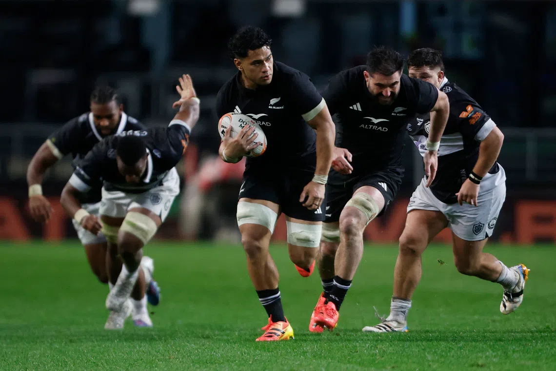 Rugby Union - New Zealand tour of South Africa - Sharks v New Zealand - Kings Park Stadium, Durban, South Africa - August 11, 2026 New Zealand's Tupou Vaa'i in action REUTERS/Rogan Ward