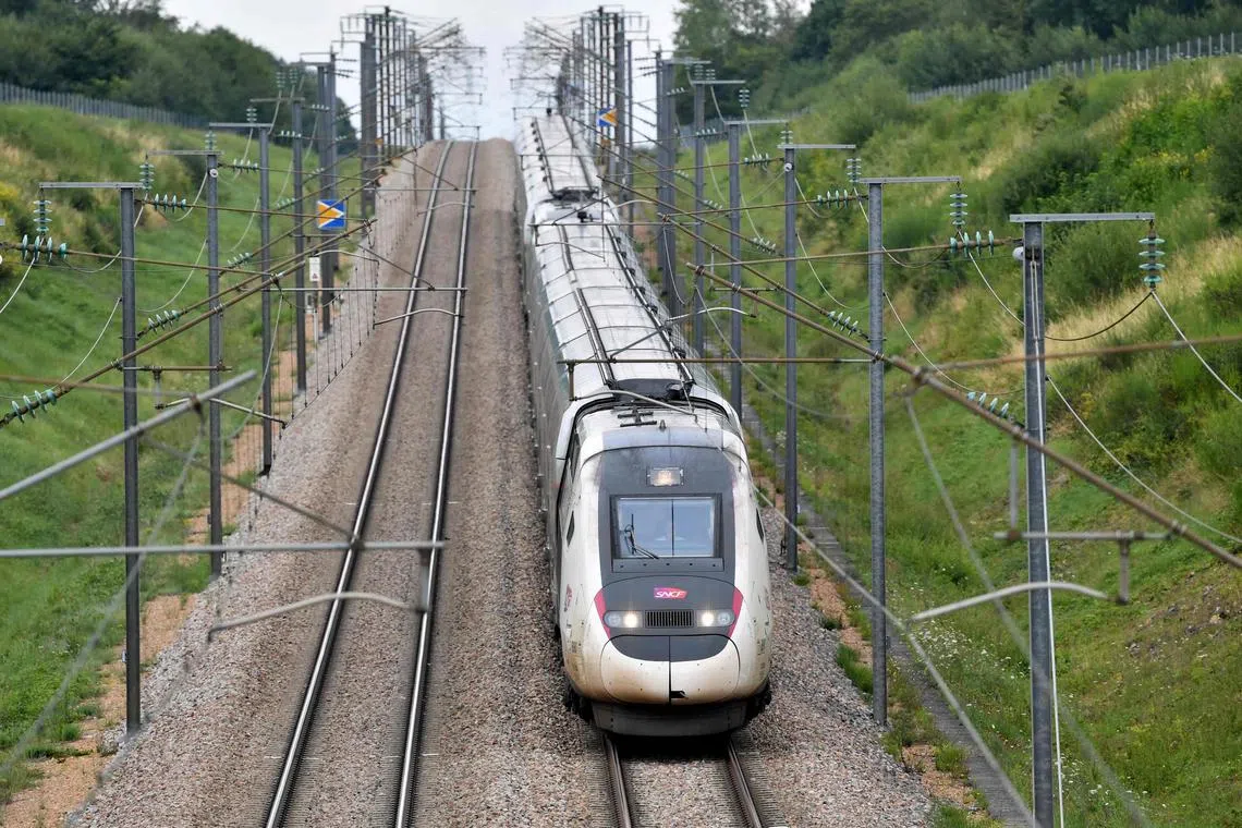 The network gradually returned to normal over the weekend following repairs.