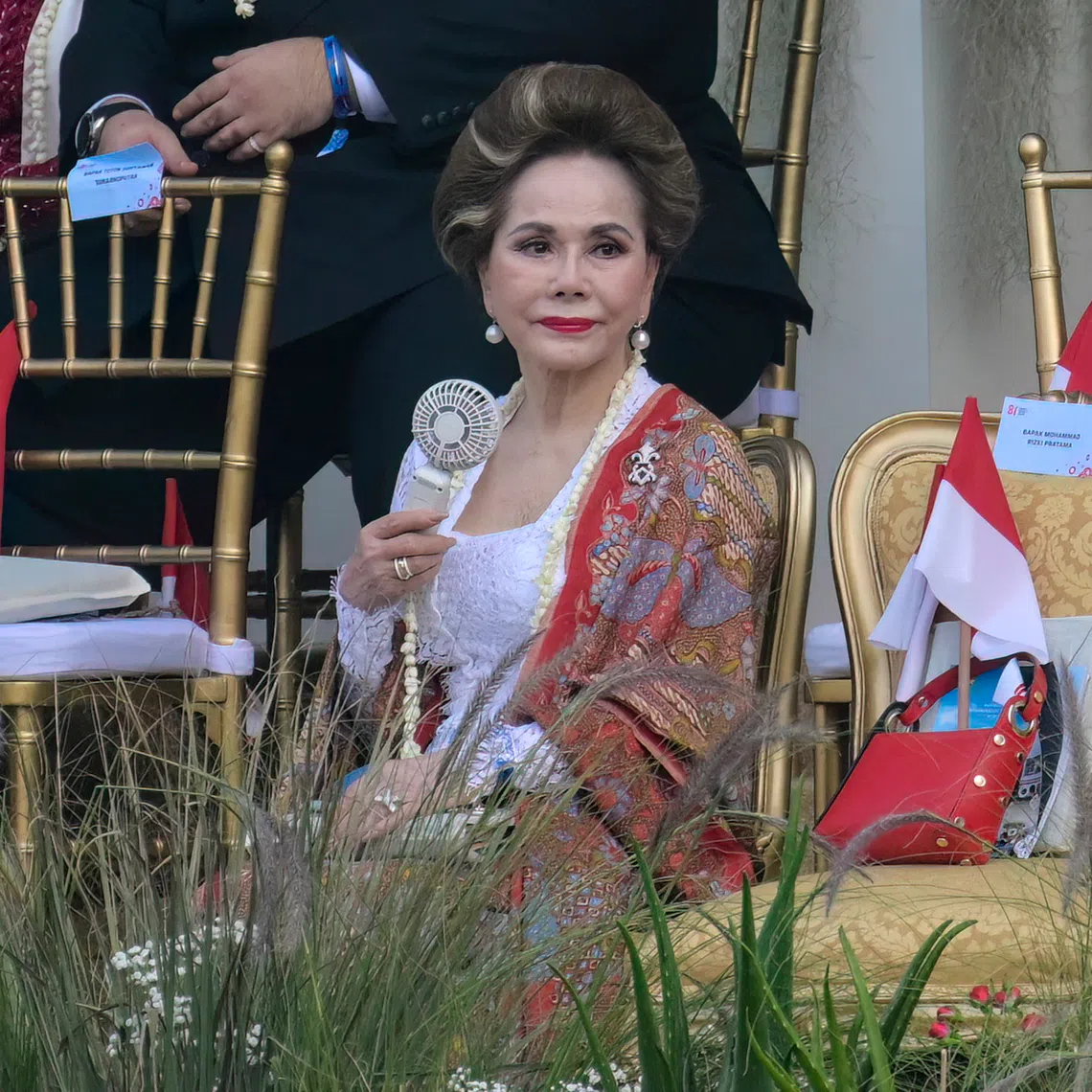 Former Indonesian first lady Dewi Sukarno is a TV personality and is known as Madame Dewi in Japan.