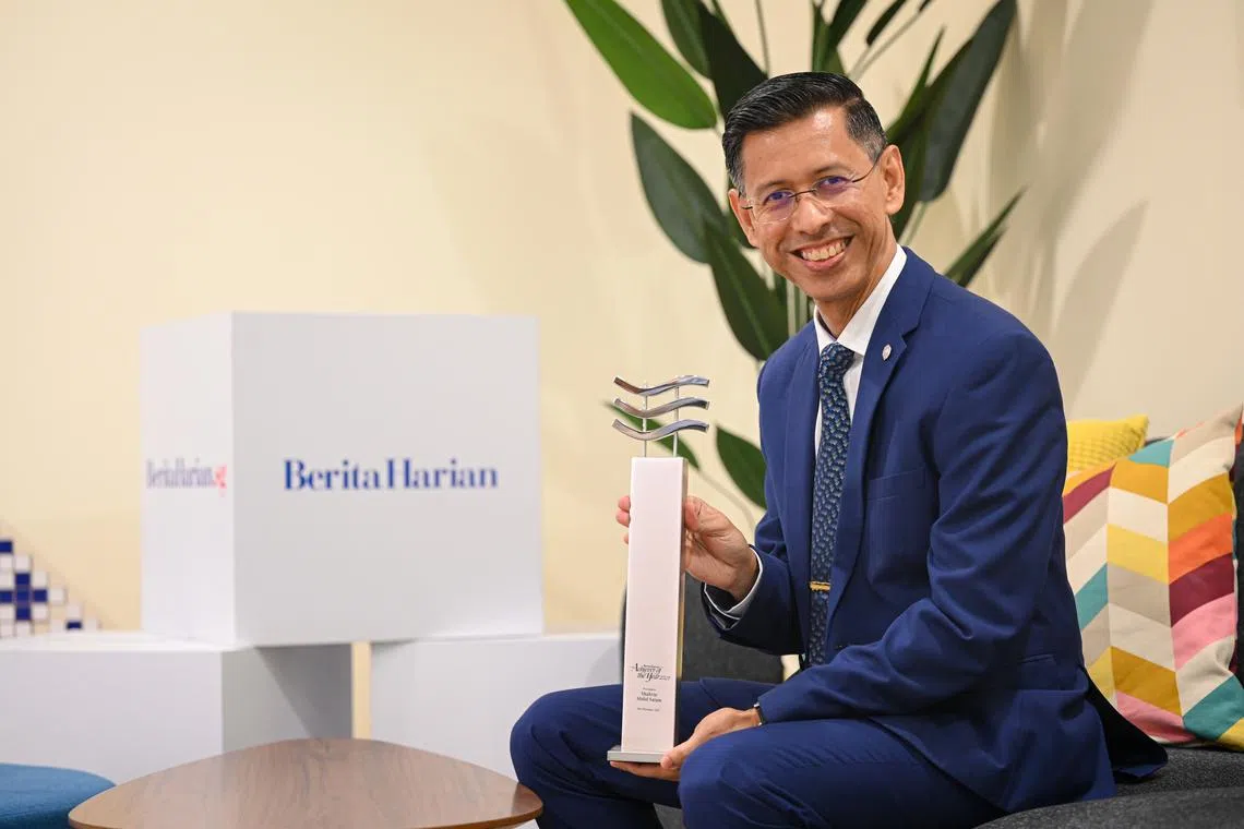 Mr Shahrin Abdol Salam received the Berita Harian’s Achiever of the Year award at a ceremony at Four Seasons Hotel on Nov 3.