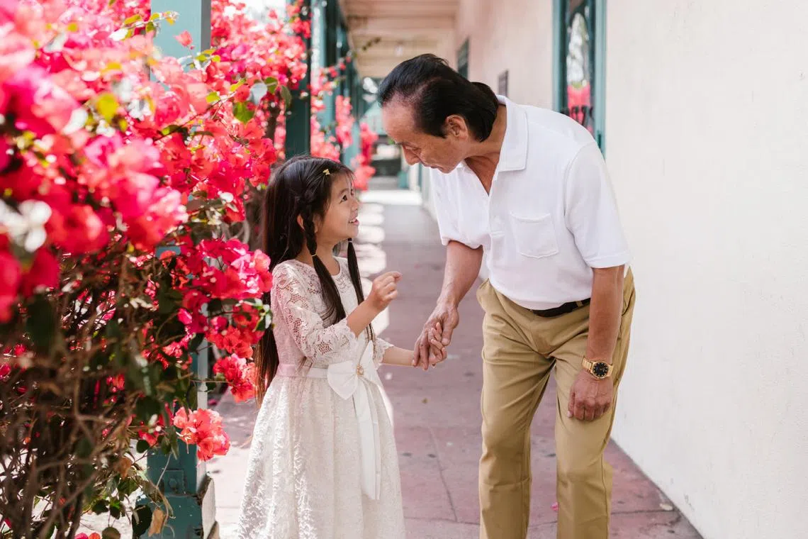 Unsurprisingly, Singapore’s population census in 2020 found that English and Mandarin were the top two languages spoken at home. 