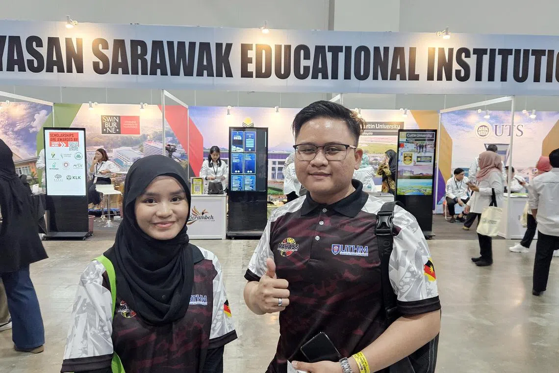whsarawak21 - Universiti Tun Hussein Onn Malaysia welding technology student Mohd Azizul Hafeez plans to gain industrial knowledge in Peninsula Malaysia before returning to Malaysia to Sarawak to serve his scholarship bond.

ST PHOTO: LU WEI HOONG