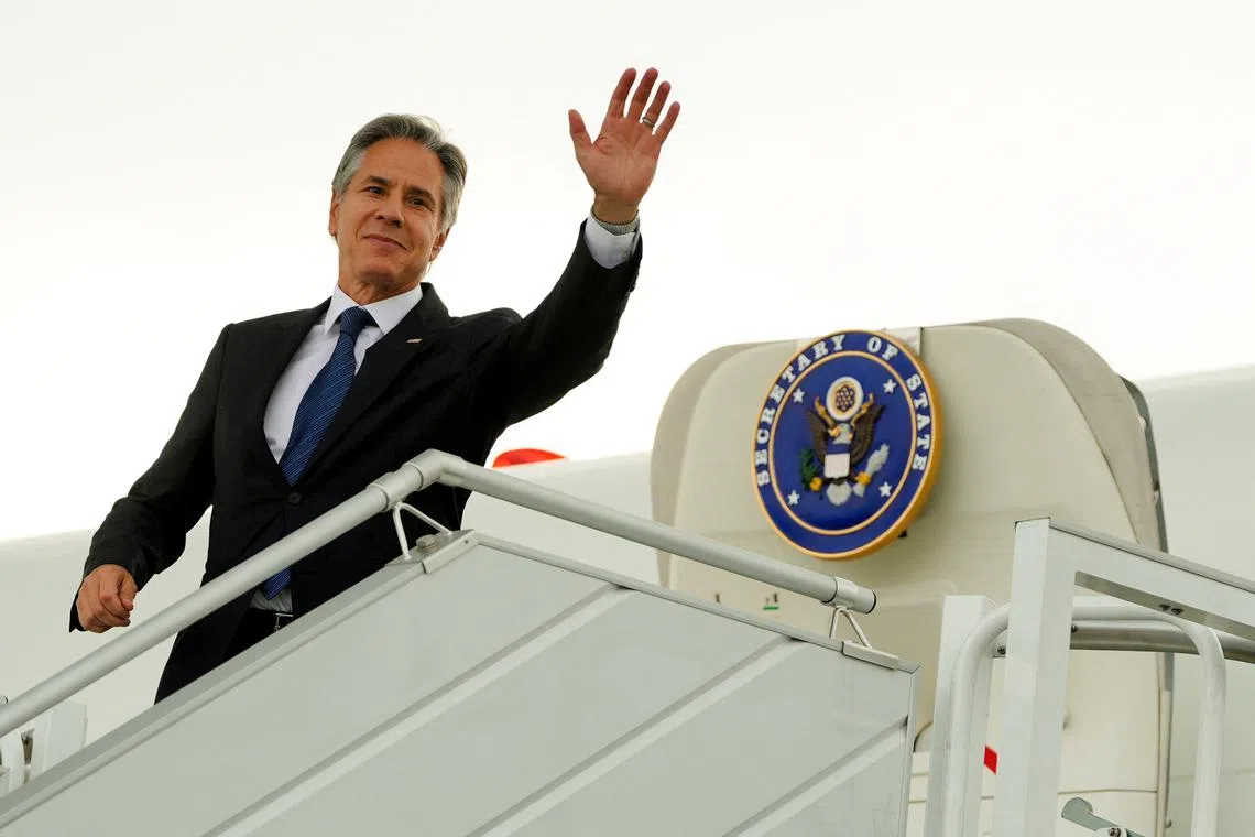 U.S. Secretary of State, Antony Blinken waves as he boards his plane at the Chopin Airport in Warsaw, Poland, Thursday, Sept. 12, 2024. Mark Schiefelbein/Pool via REUTERS/File Photo