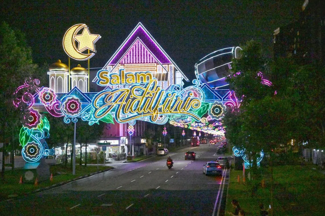 Mufti Nazirudin Mohd Nasir wished all Muslims in Singapore Selamat Hari Raya Aidilfitri.