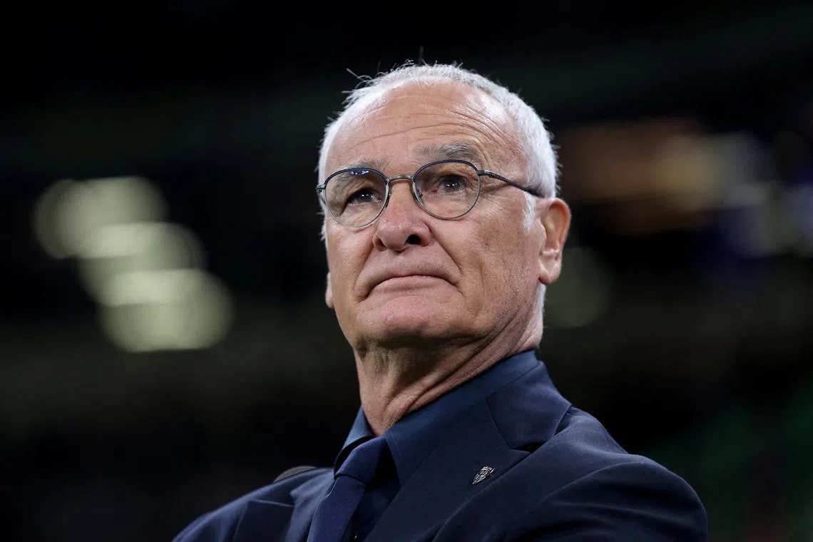 FILE PHOTO: Soccer Football - Serie A - Inter Milan v Cagliari - San Siro, Milan, Italy - April 14, 2024 Cagliari coach Claudio Ranieri REUTERS/Claudia Greco/File Photo