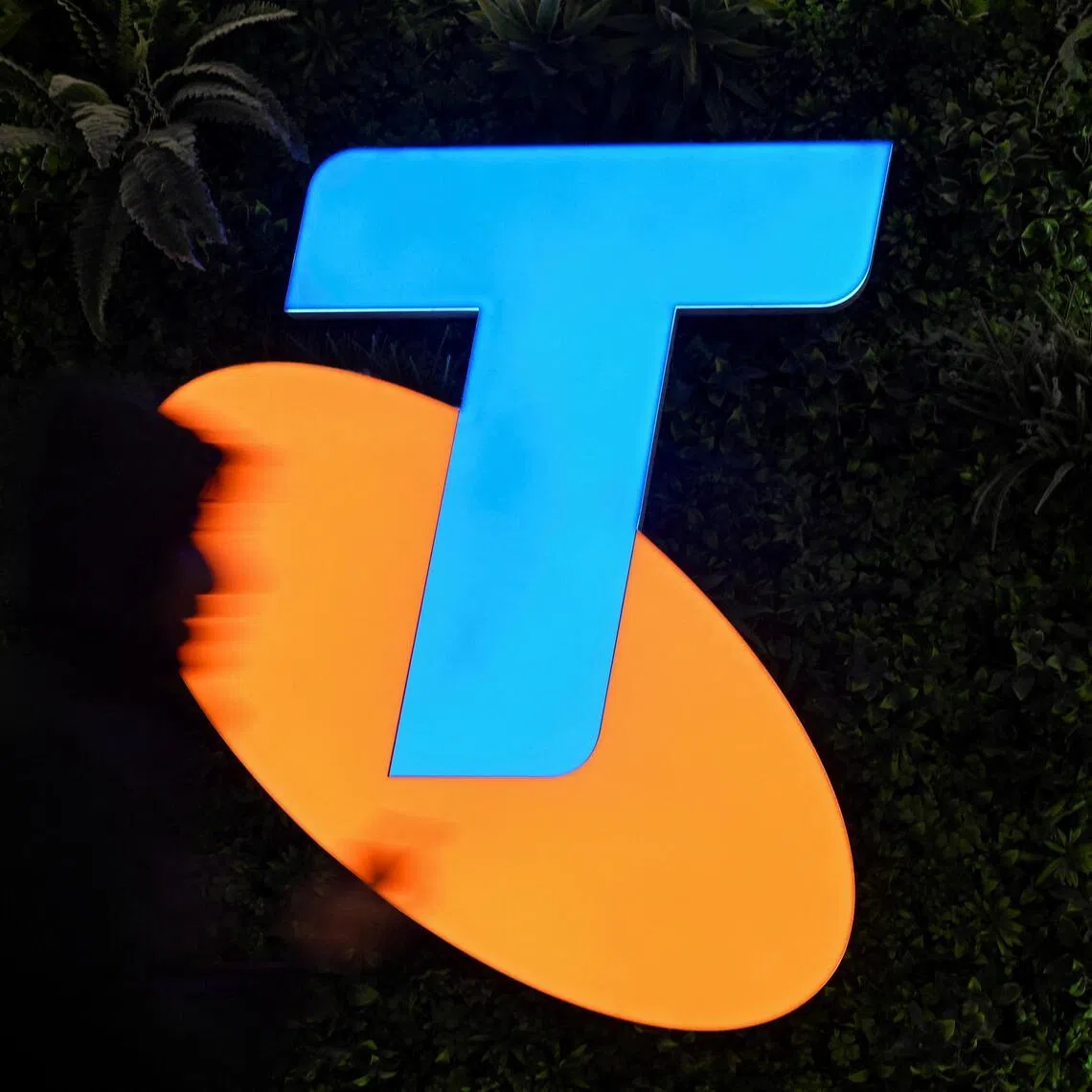 The Australian government said the Telstra issue affected “a large number of mobile calls and connections”. Telstra is Australia’s biggest telecommunications company.