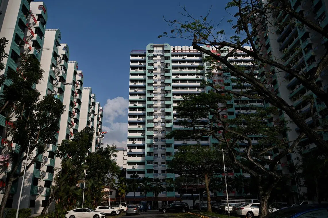 HDB family with Mercedes E200, Audi A4, Alfa Romeo, Toyota MR; 2,000 such homes own at least 3 cars