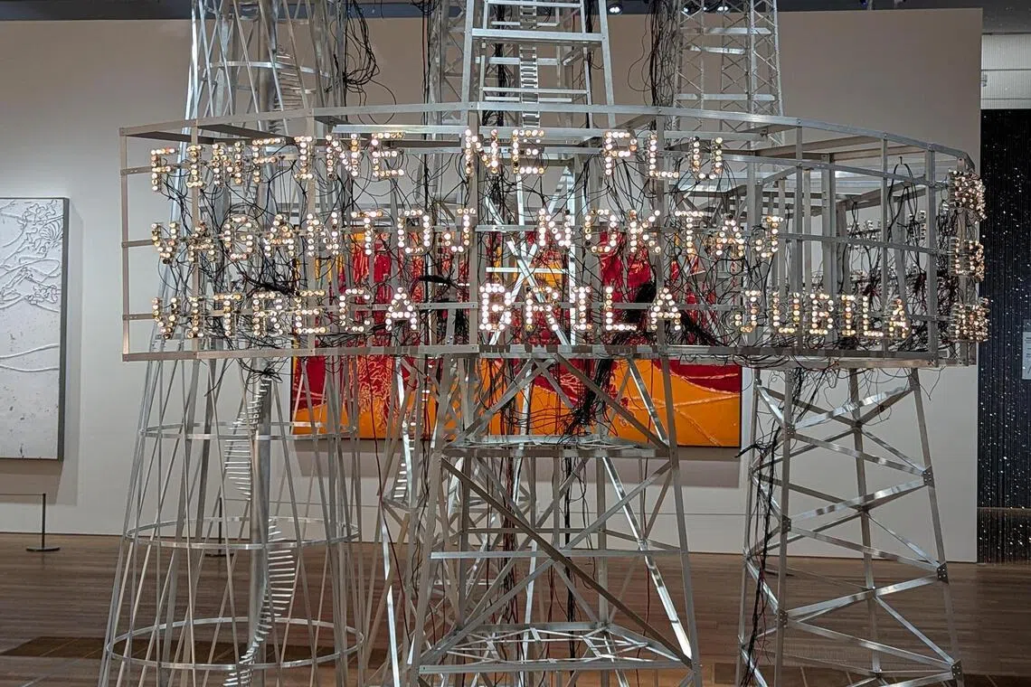 lehongkong - Aubade.
PHOTO: LARA EVIOTA