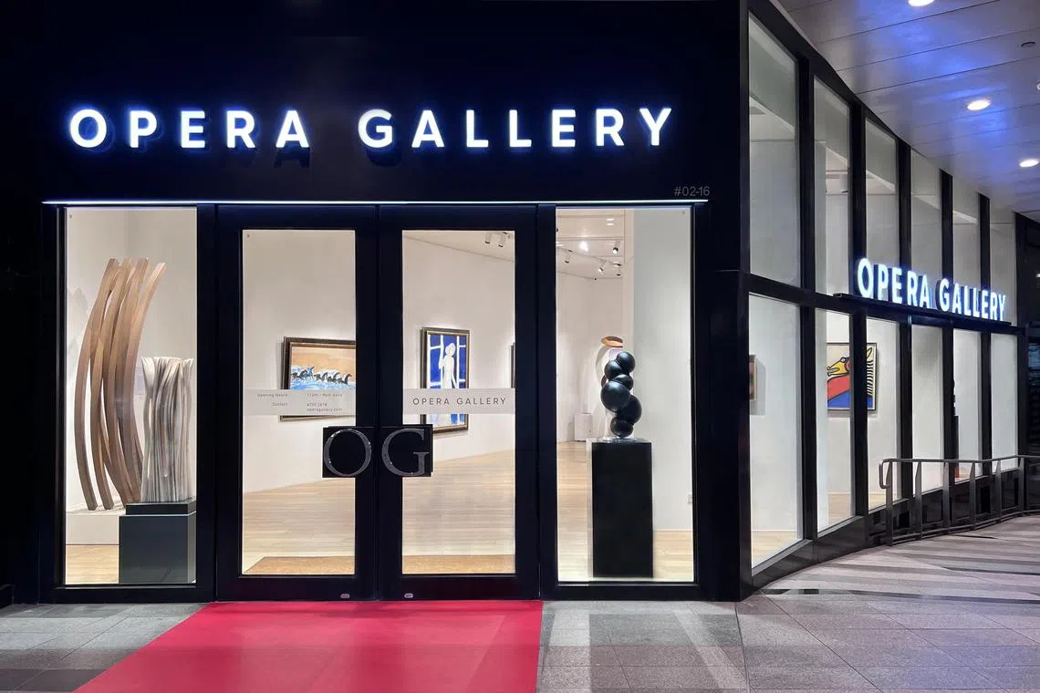 cxopera - Opera Gallery at Ion Orchard. 


PHOTO: OPERA GALLERY