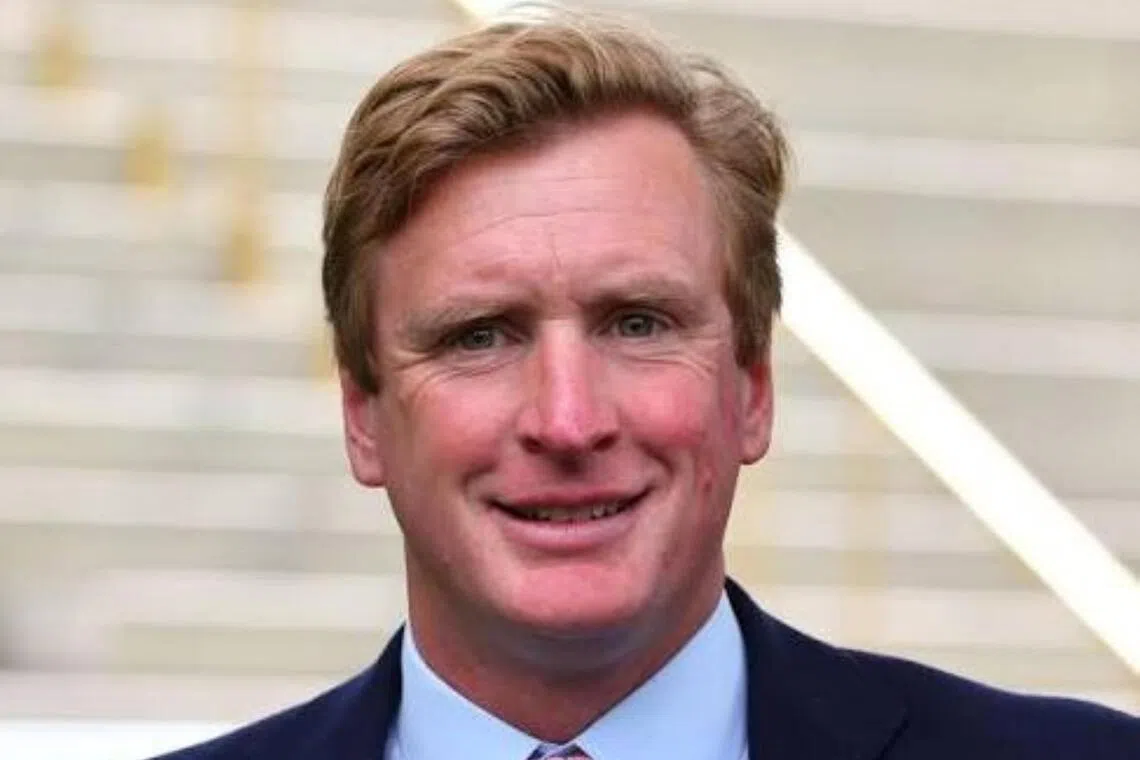 English trainer Ed Walker has yet to make a final decision whether Alfred Wallace travels to France or stays at home at his next start this weekend.

PHOTO: FRANCE GALOP