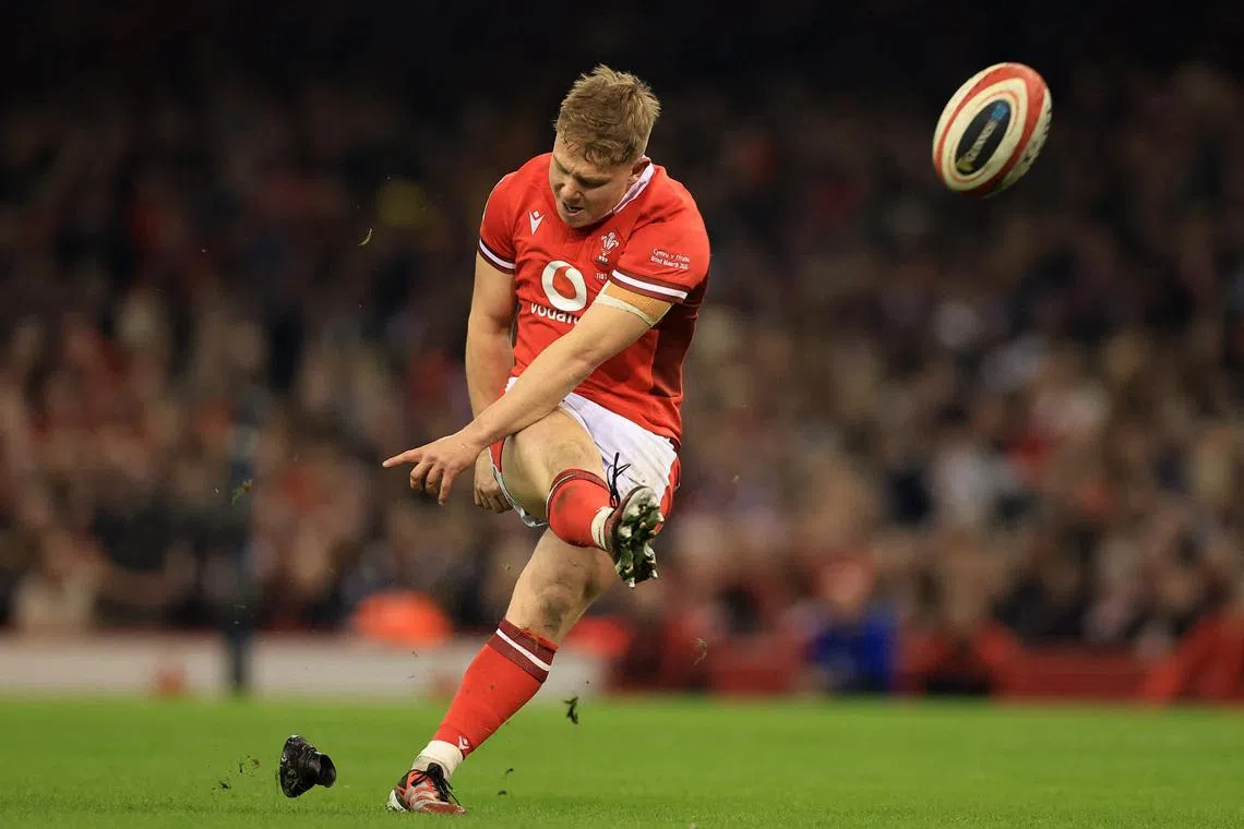 Rugby Union - Six Nations Championship - Wales v France - Principality Stadium, Cardiff, Wales, Britain - March 10, 2024 Wales' Sam Costelow scores a penalty goal Action Images via Reuters/Andrew Boyers