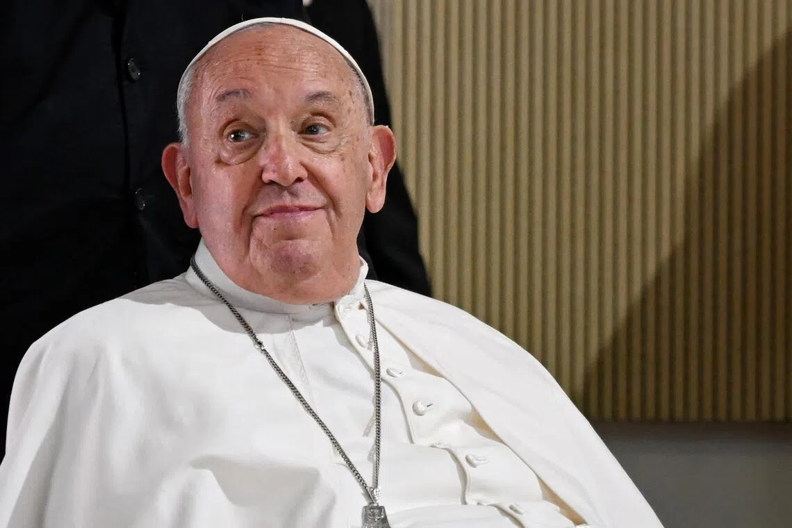 وطن نيوز – لقد انخرط العديد من الباباوات في السياسة. هنا 5 منهم