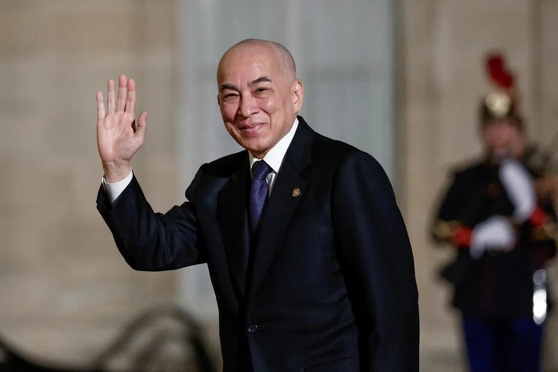Cambodian king returns from China after cancer treatment