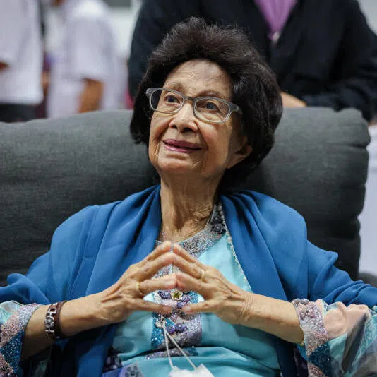 Siti Hasmah was one of the first Malay woman doctors in then Malaya, having graduated from the King Edward VII College of Medicine in Singapore.