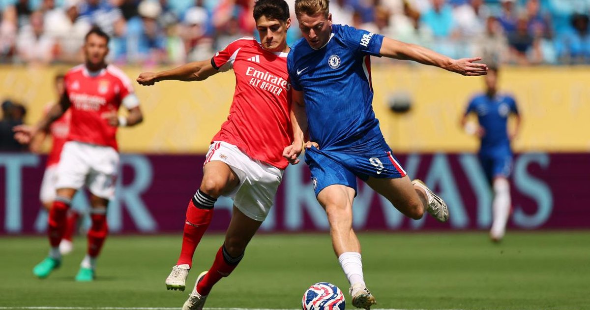 Extra time goals see Chelsea down 10-man Benfica to advance to quarters ...