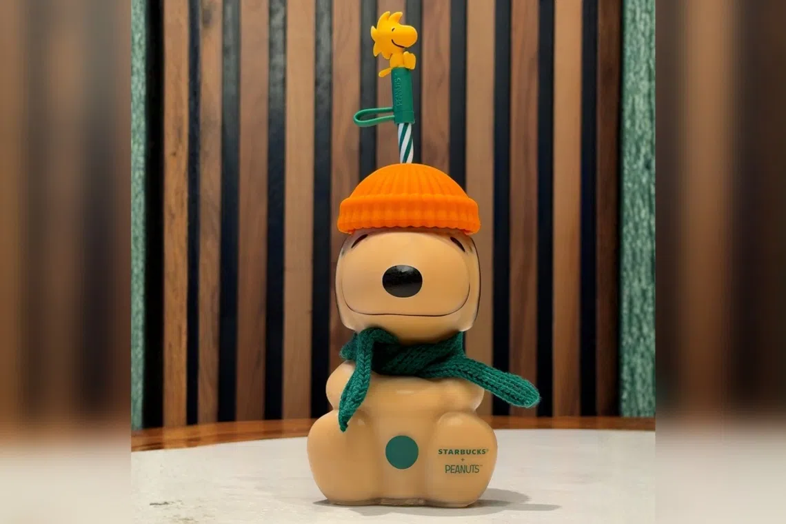 Starbucks’s Snoopy glass cup is reselling for as much as five times its retail price.