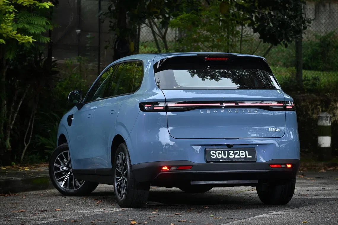 Is that a Porsche Cayenne?