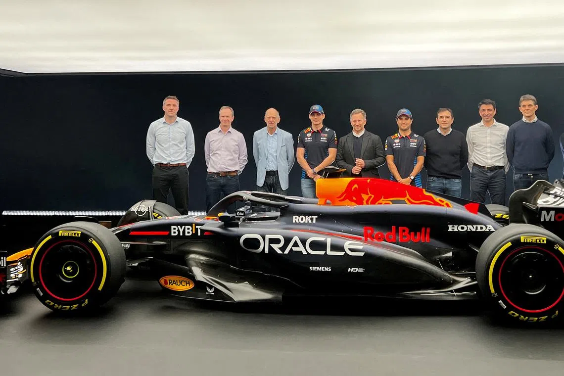 FILE PHOTO: Formula One F1 - Red Bull launch - Milton Keynes, Britain - February 15, 2024  Chief engineer Paul Monaghan, Chief Technical Officer Adrian Newey, Red Bull's Max Verstappen, Team principal Christian Horner, Red Bull's Sergio Perez and Technical Director Pierre Wache REUTERS/Alan Baldwin
