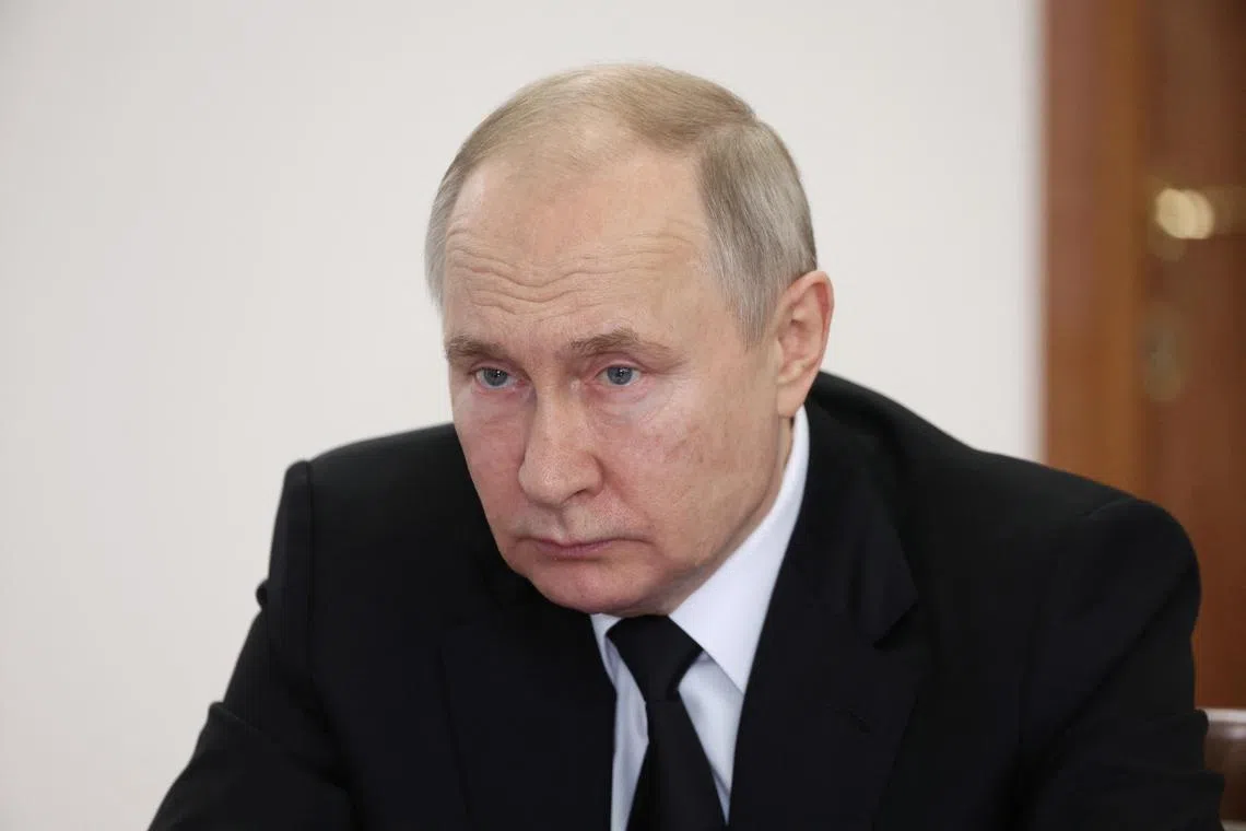 Russian President Vladimir Putin meets Head of the Republic of Bashkortostan Radiy Khabirov in Ufa, Russia January 13, 2023. Sputnik/Sergey Bobylev/Pool via REUTERS ATTENTION EDITORS - THIS IMAGE WAS PROVIDED BY A THIRD PARTY.