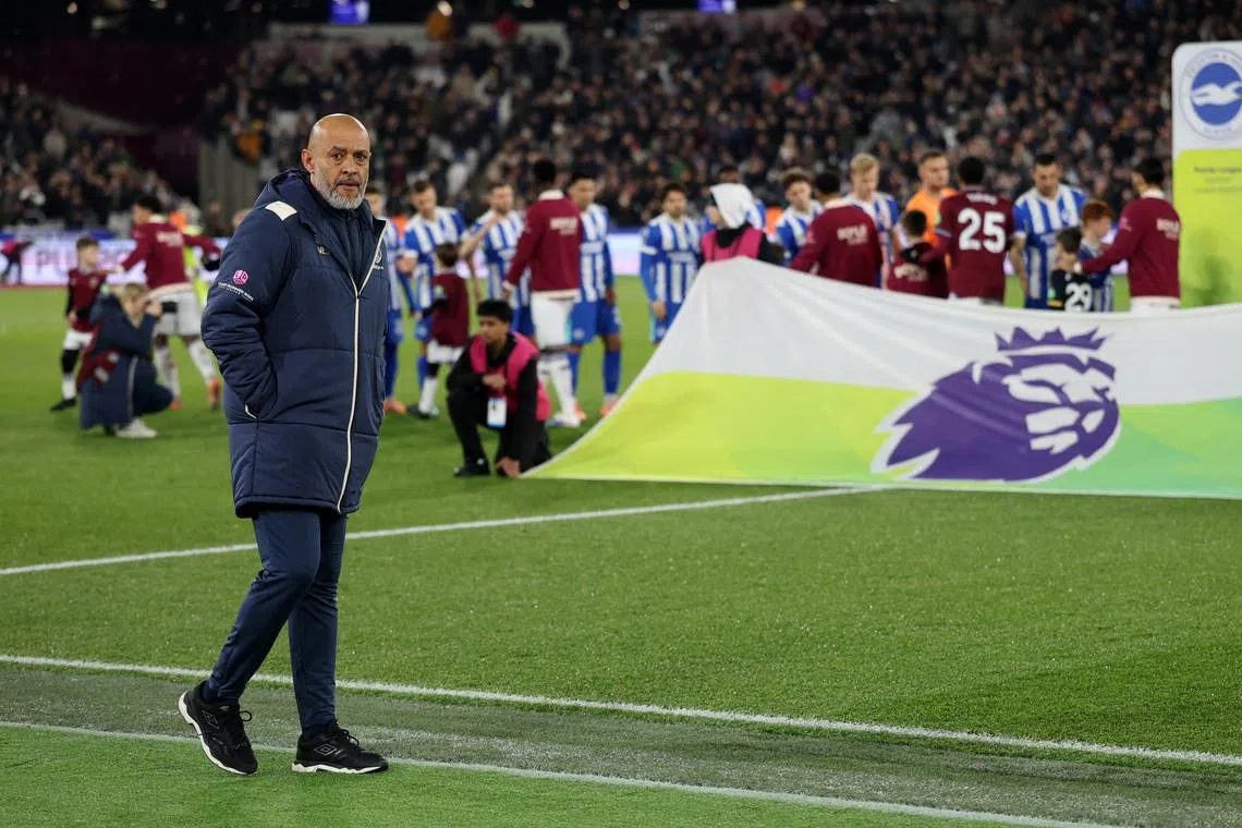 Soccer Football - Premier League - West Ham United v Brighton & Hove Albion - London Stadium, London, Britain - December 30, 2025 West Ham United manager Nuno Espirito Santo before the match Action Images via Reuters/John Sibley
