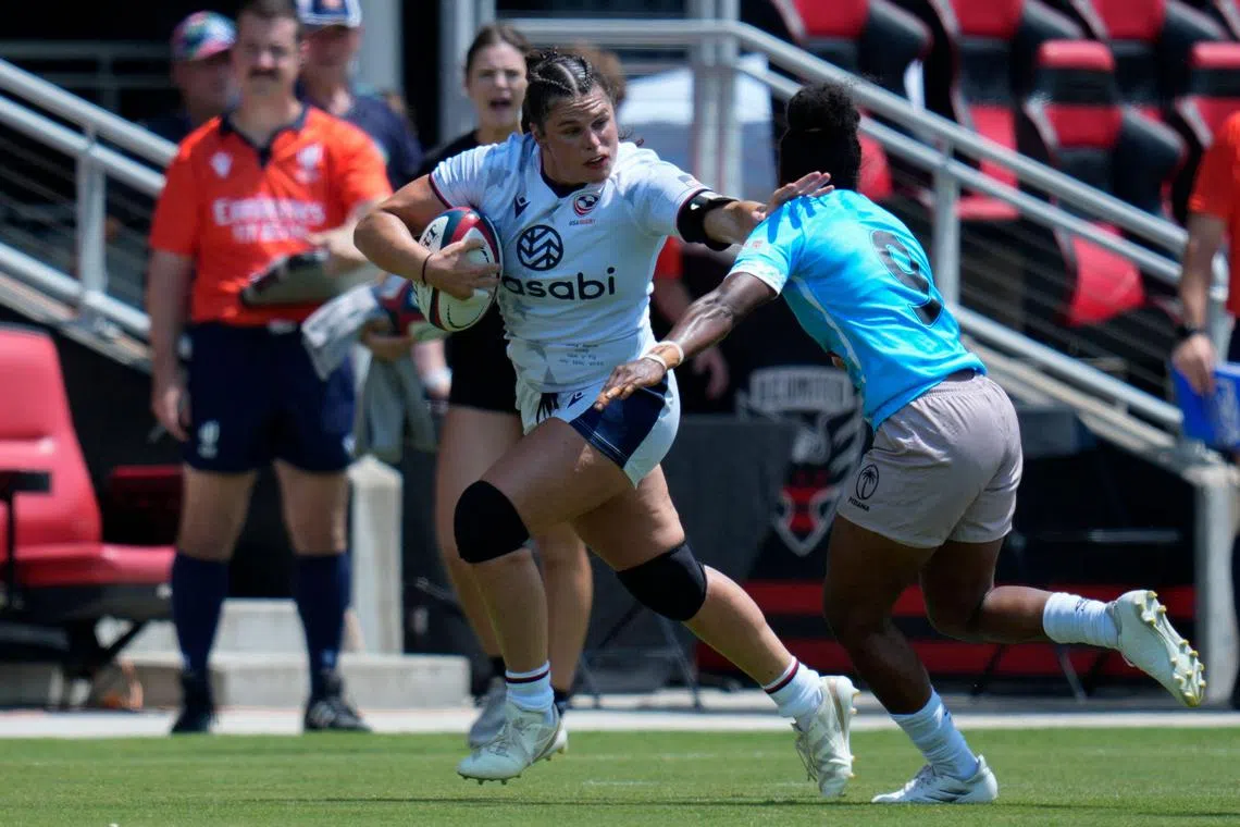 WASHINGTON, DC - JULY 19: Ilona Maher #13 of the United States runs with the ball against Setaita Railumu #9 of Fiji during the first half at Audi Field on July 19, 2025 in Washington, DC.   Jess Rapfogel/Getty Images/AFP (Photo by Jess Rapfogel / GETTY IMAGES NORTH AMERICA / Getty Images via AFP)