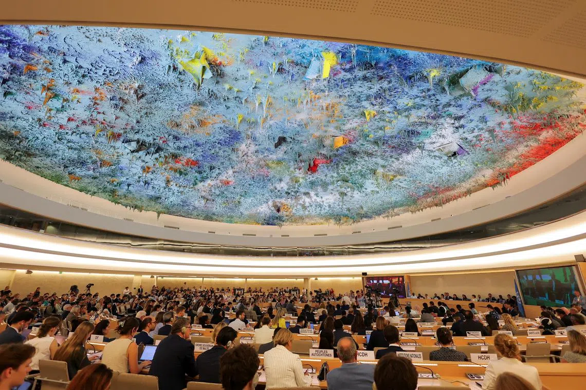 FILE PHOTO: Delegates watch during a special session of the Human Rights Council at the United Nations in Geneva, Switzerland, June 20, 2025. REUTERS/Denis Balibouse/File Photo RC2D6FAZACRL
