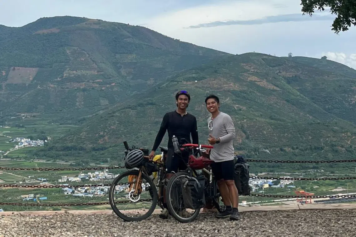 Cycling different routes across parts of South-east Asia, the two Singaporeans later crossed each other's path in China. 