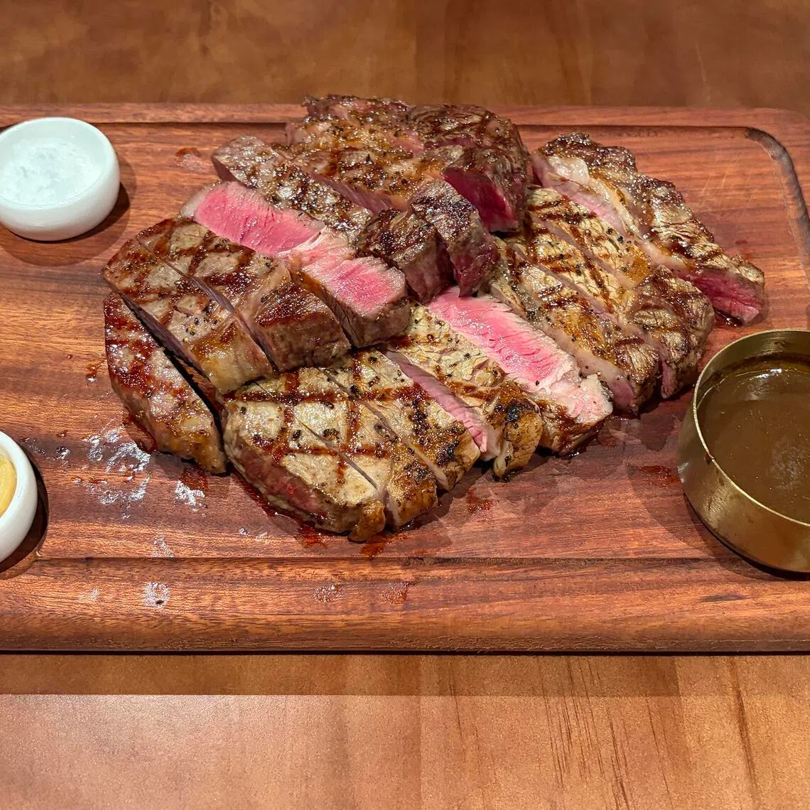 eqpicks09 - "Writer to caption"

ST PHOTO: EUNICE QUEK