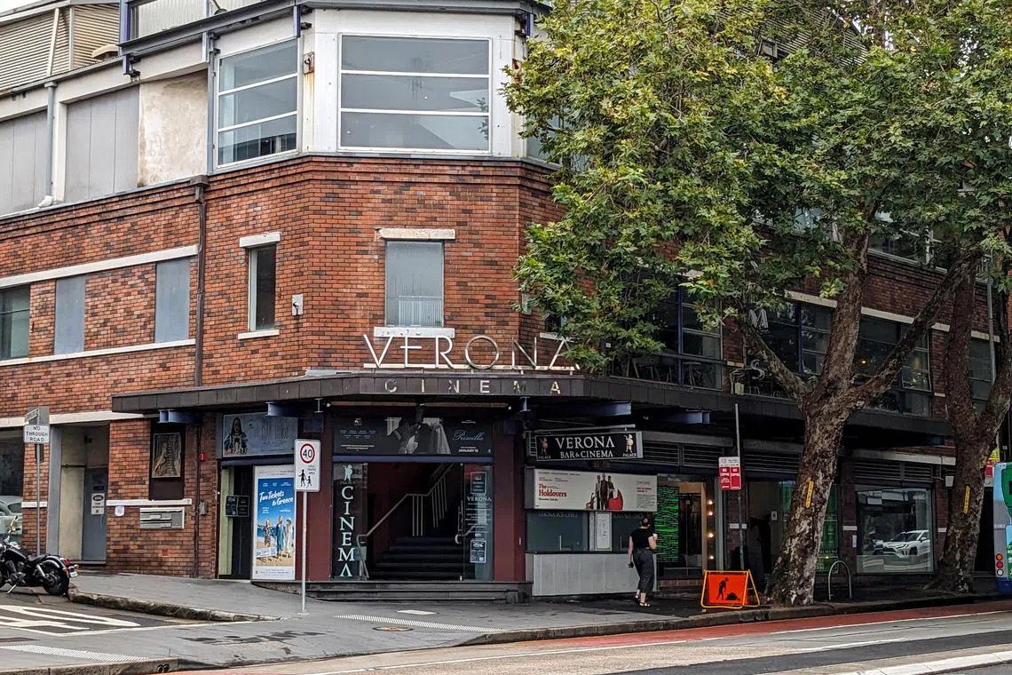 jpletter17 - The Verona cinema in Sydney, which is due to be redeveloped into a six-storey shopping and entertainment site,  joins a long list of cinemas in Sydney that have been closed and repurposed. 


Photo credit: Jonathan Pearlman