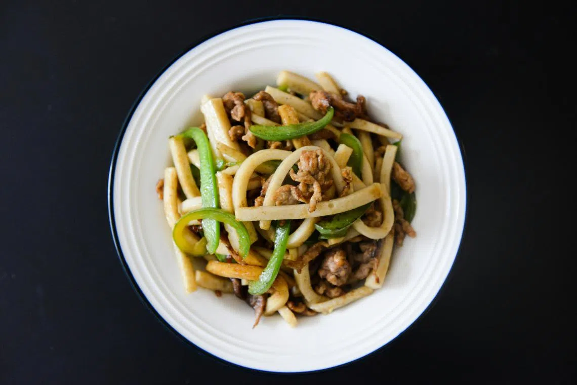 Some restaurants have even installed special overhead shooting stands. 