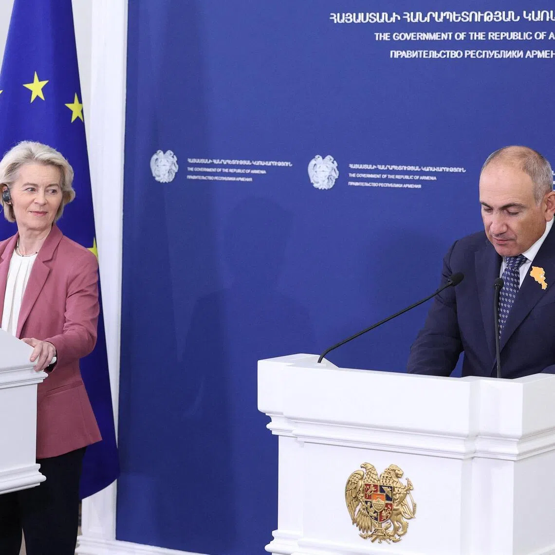 Armenian Prime Minister Nikol Pashinyan and European Commission President Ursula von der Leyen make statements during their meeting in Yerevan, Armenia, July 2, 2026. Hayk Baghdasaryan/Photolure via REUTERS ATTENTION EDITORS - THIS IMAGE HAS BEEN SUPPLIED BY A THIRD PARTY.