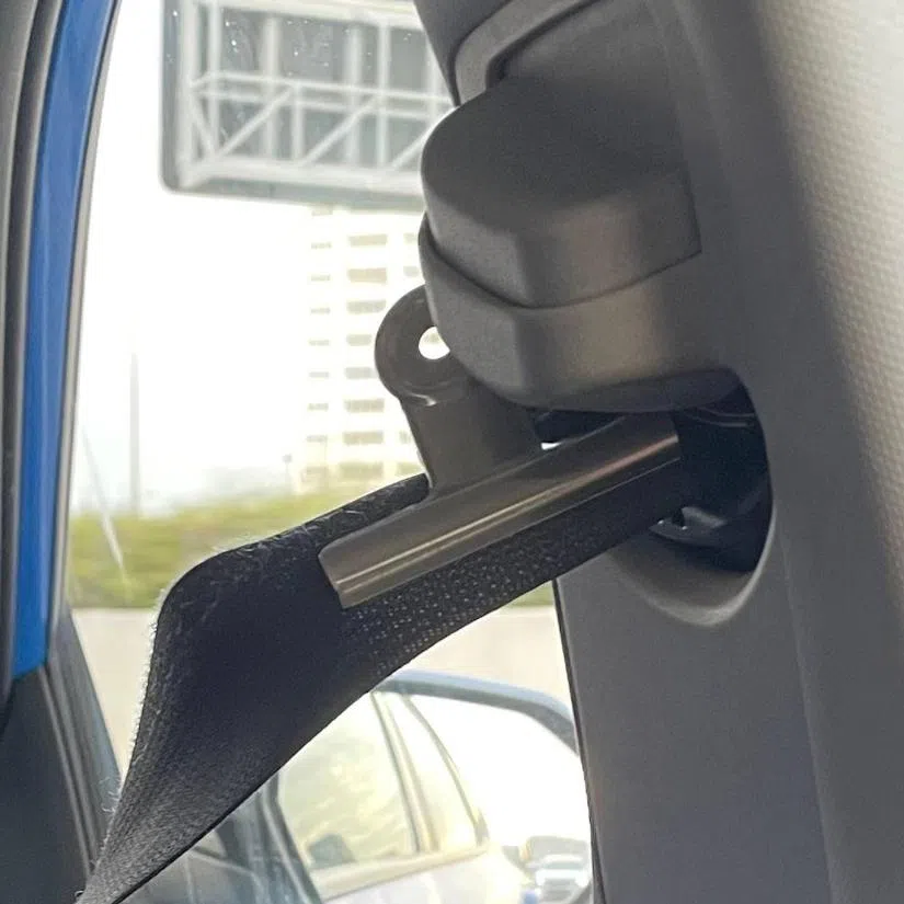 ST learnt that some drivers are using binders, makeshift knots and even food clips to keep their seat belts loose.