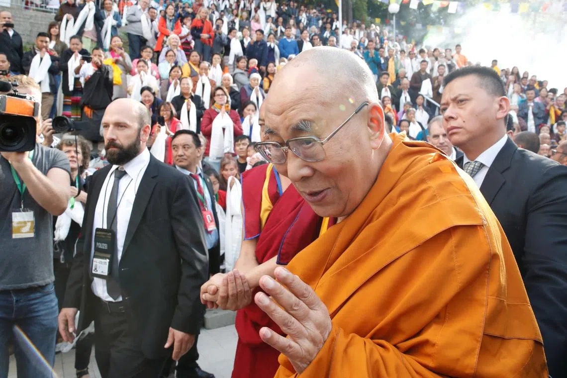 FILE PHOTO: Tibetan spiritual leader the Dalai Lama arrives for his visit to the Tibet Institute Rikon in Rikon, Switzerland September 21, 2018.  REUTERS/ Arnd Wiegmann/File Photo