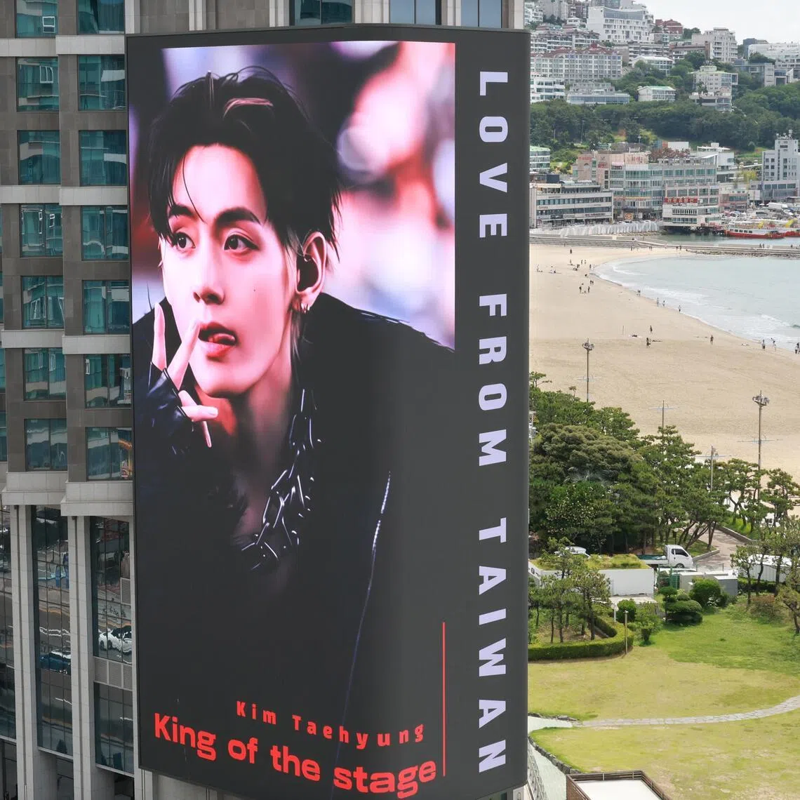 Busan police said they detected 10 scalping cases involving 11 individuals during intensive enforcement operations around the stadium.