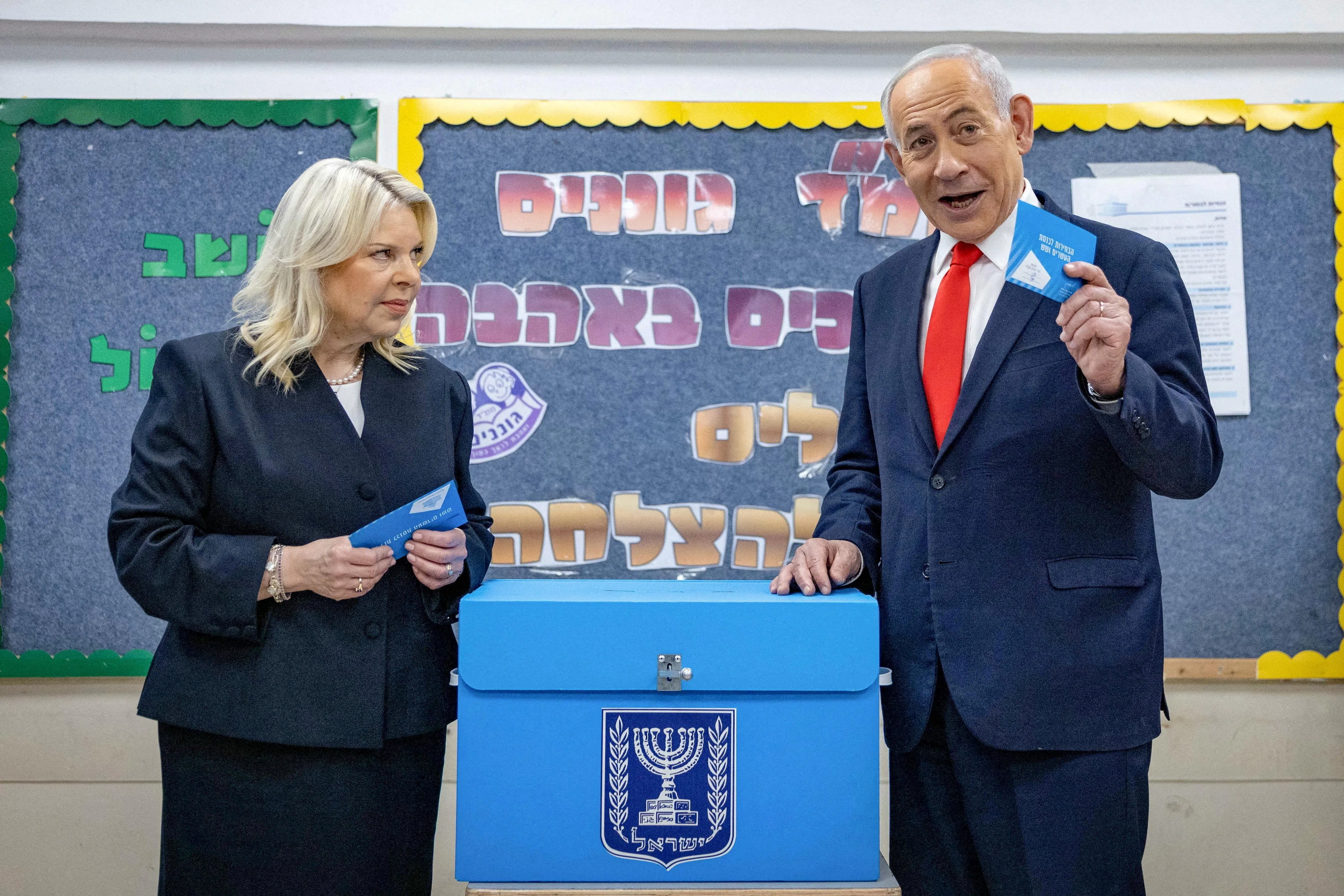 Israel’s Prime Minister Benjamin Netanyahu and his wife Sara casting their ballots in Jerusalem on Oct 27.