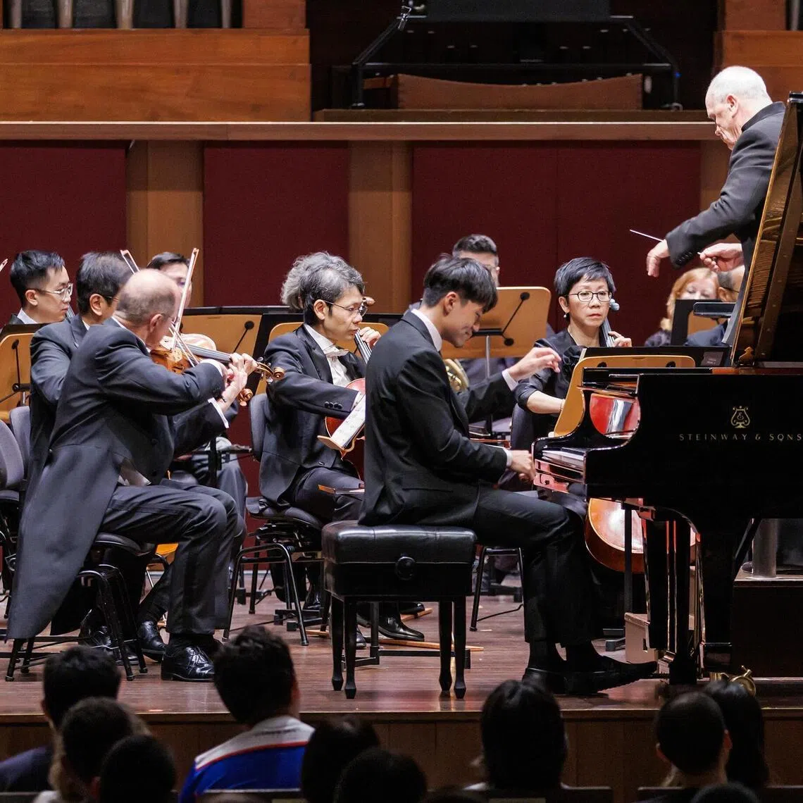 glsso23 - With pianist Adrian Tang.
Credit and copyright CHRIS P. LIM