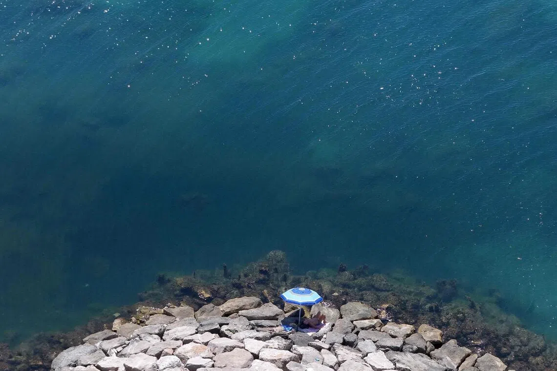 Highest-ever ocean temperature measured as super El Nino forms