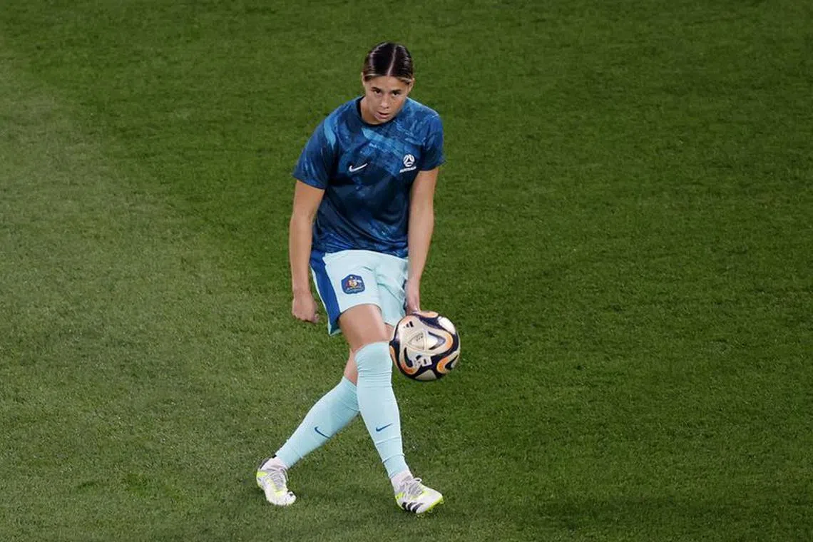 FILE PHOTO: Soccer Football - FIFA Women's World Cup Australia and New Zealand 2023 - Third Place Playoff - Sweden v Australia - Brisbane Stadium, Brisbane, Australia - August 19, 2023 Australia's Kyra Cooney-Cross during the warm up before the match REUTERS/Amanda Perobelli/File Photo