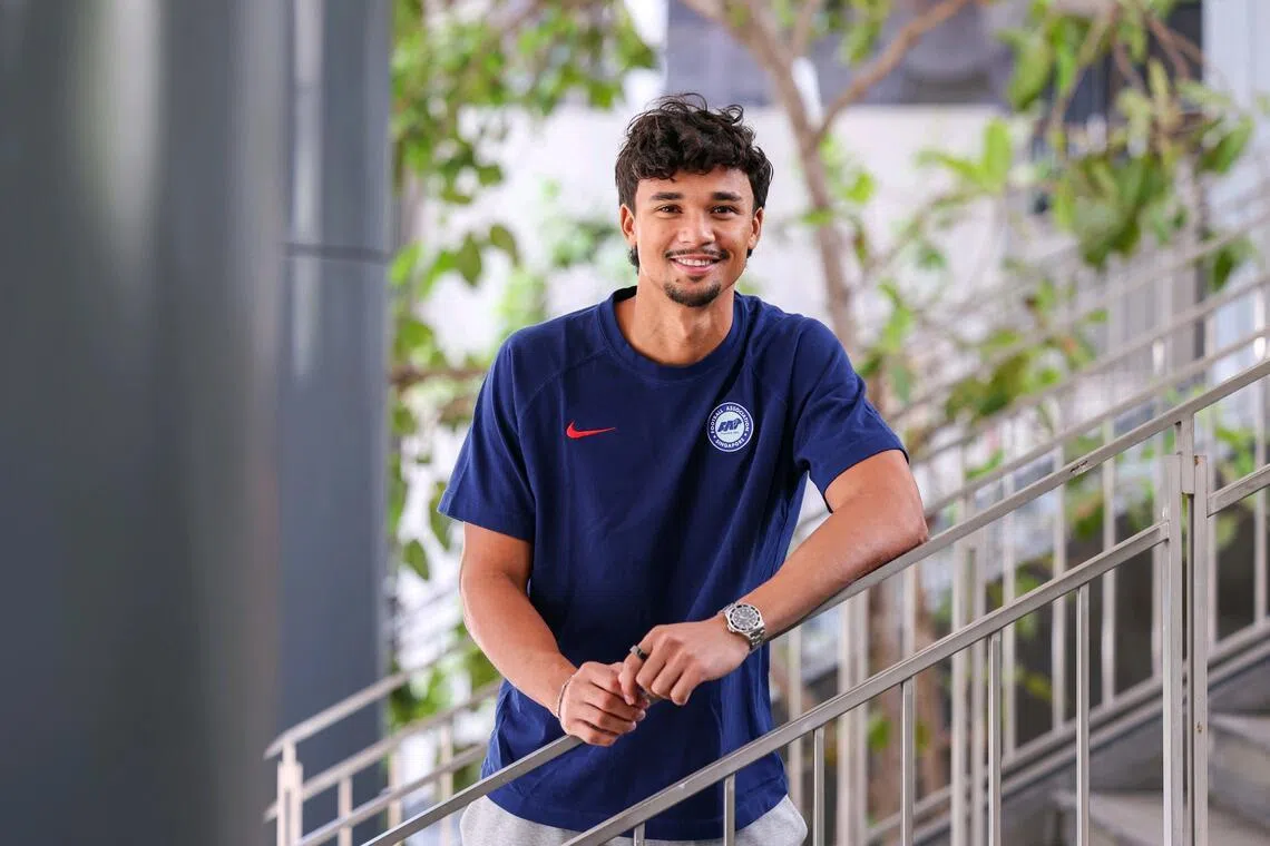 Lions forward Ikhsan Fandi finds that golf is something that can "calm you down".