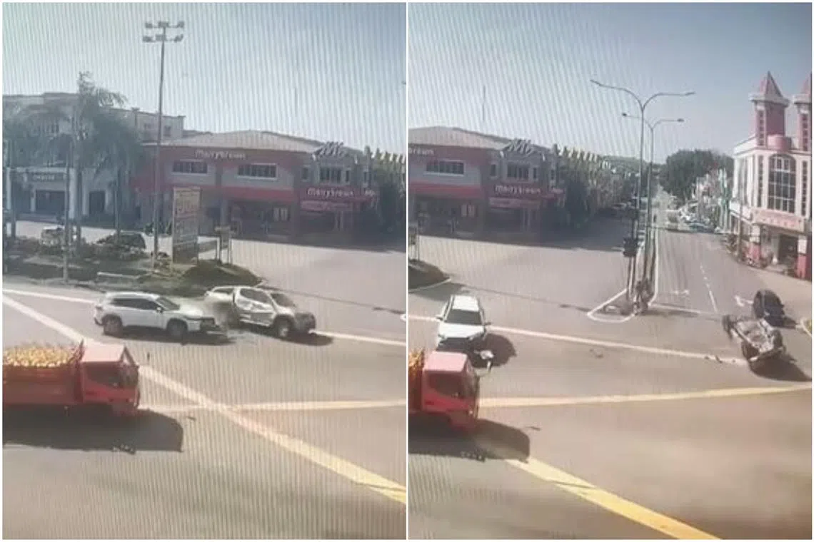 The accident occurred when the traffic lights at the traffic lights at the Taman Kota junction were malfunctioning.