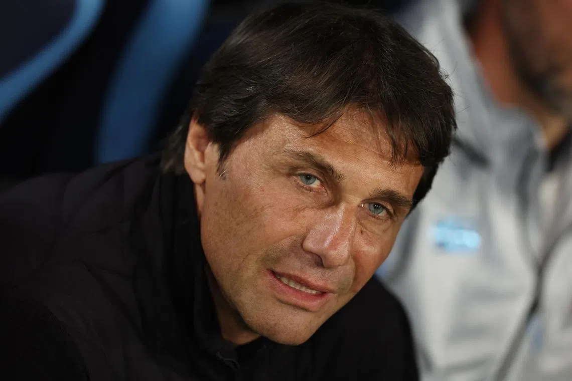Soccer Football - Serie A - Napoli v AC Milan - Stadio Diego Armando Maradona, Naples, Italy - April 6, 2026 Napoli coach Antonio Conte before the match REUTERS/Ciro De Luca